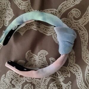 NWT Lele Sadoughi tie dye headband